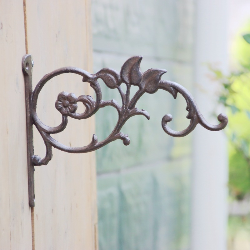 Vintage Gusseisen-Wandhaken, H – Flower Wall Panel Bewertung und Preis